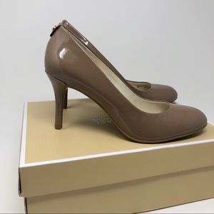 Michael Kors Flex Pump Dark Dune Patent Heel NWIB
